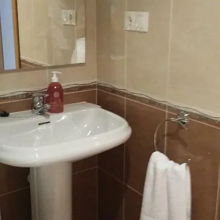 Grupoele3 Edificio Camposino * 菲尼斯特雷